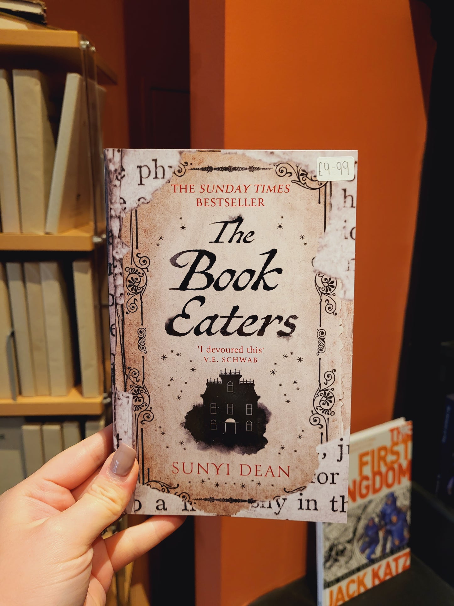 The Book Eaters - Sunyi Dean