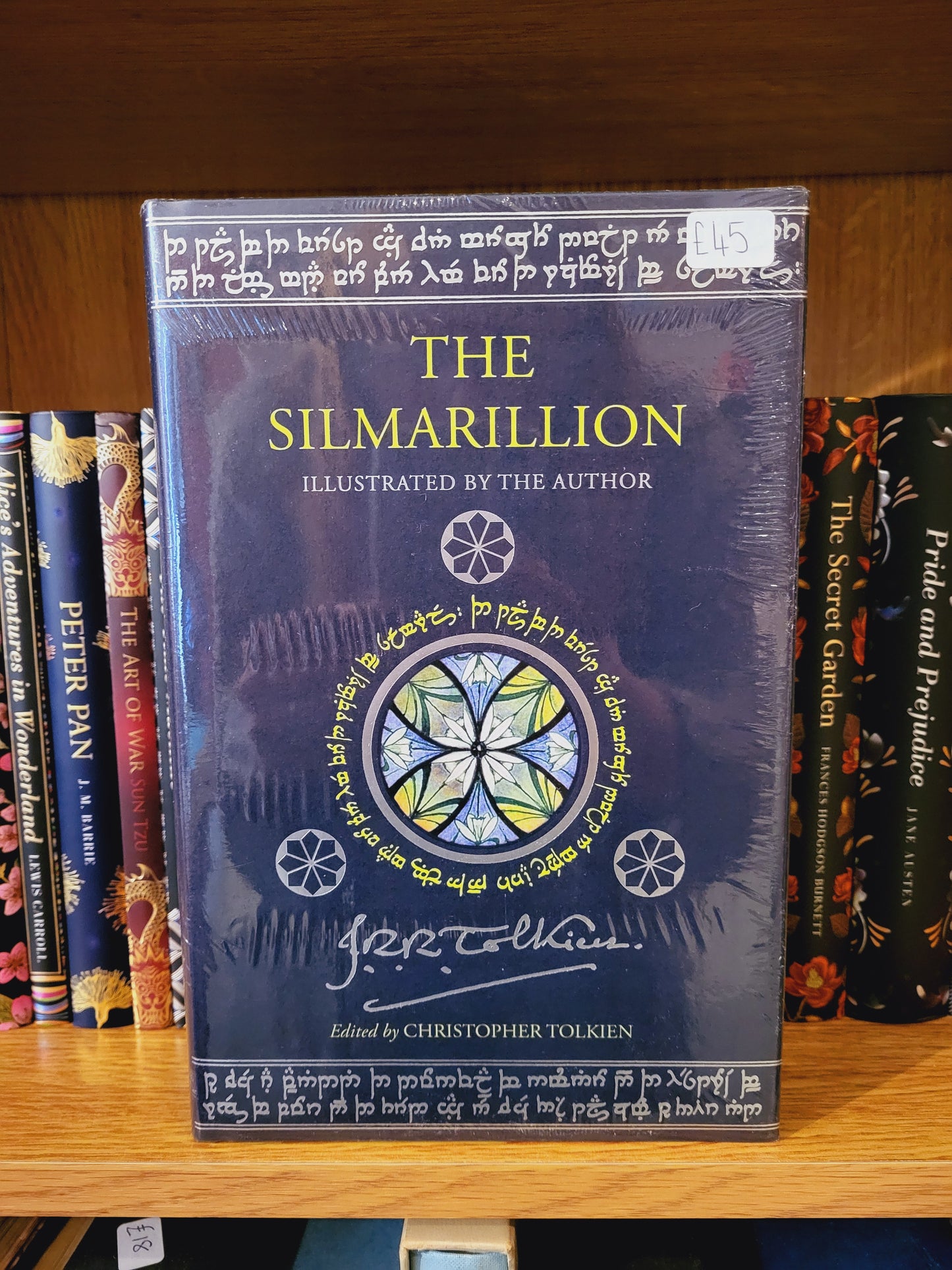 The Silmarillion: Illustrated by the Author - J.R.R Tolkien