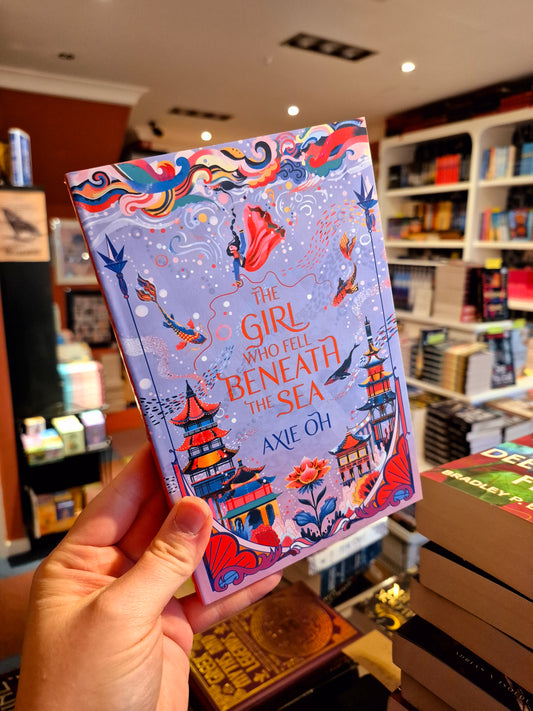 The Girl Who Fell Beneath the Sea - Axie Oh