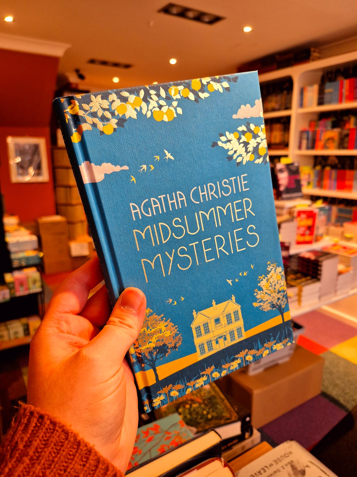 Midsummer Mysteries - Agatha Christie (Clothbound Edition)