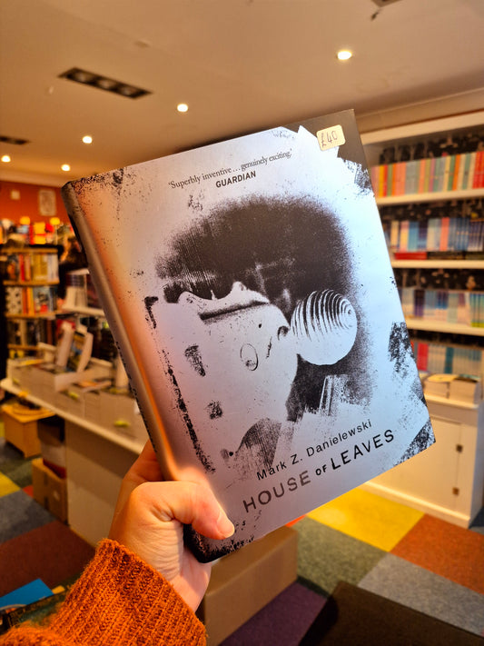 House of Leaves - Mark Z. Danielewski (Hardback Foiled Edition)