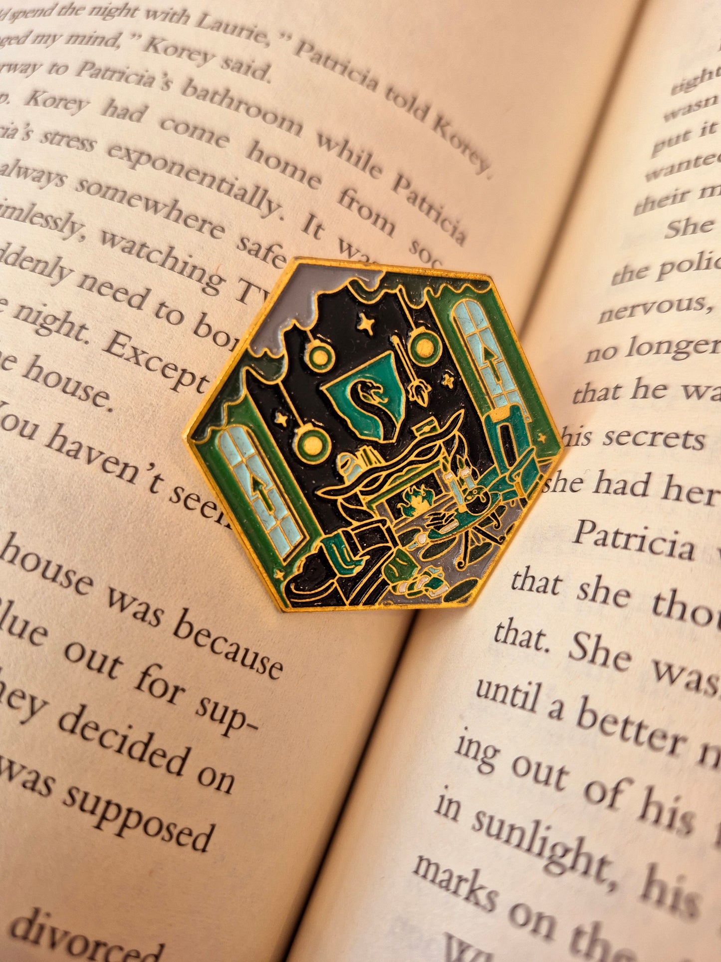 Bookish Pin Badges!