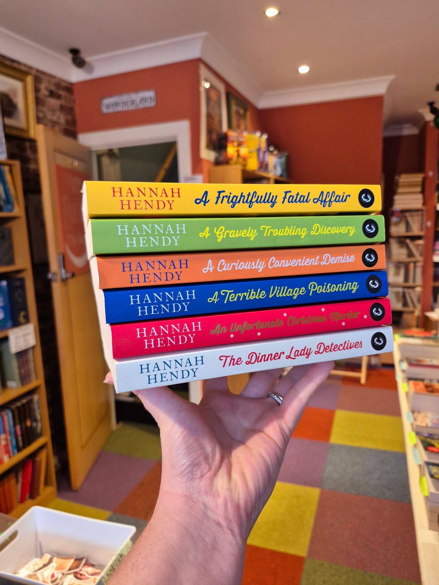 Dinner Lady Detectives 6-Book Bundle (Brand New)