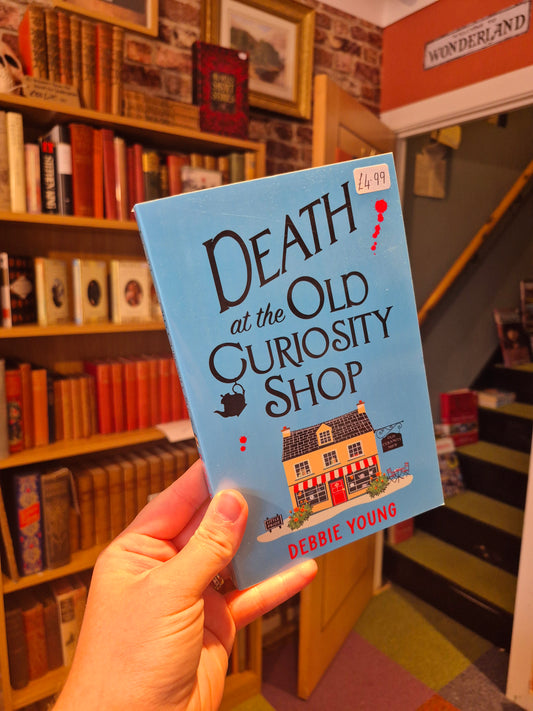 Death at the Old Curiosity Shop - Debbie Young