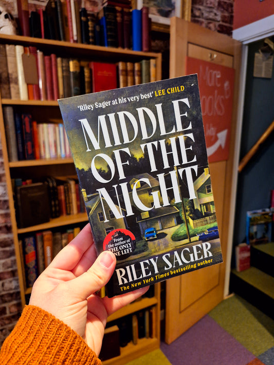 Middle of the Night - Riley Sager
