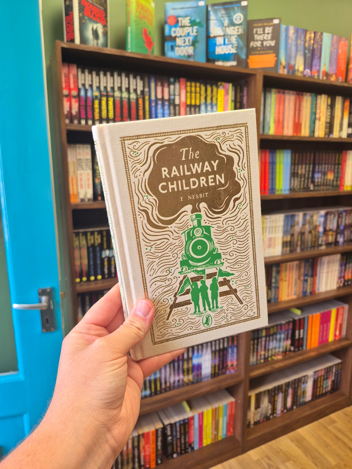 The Railway Children - E. Nesbit (Clothbound Classics Edition)