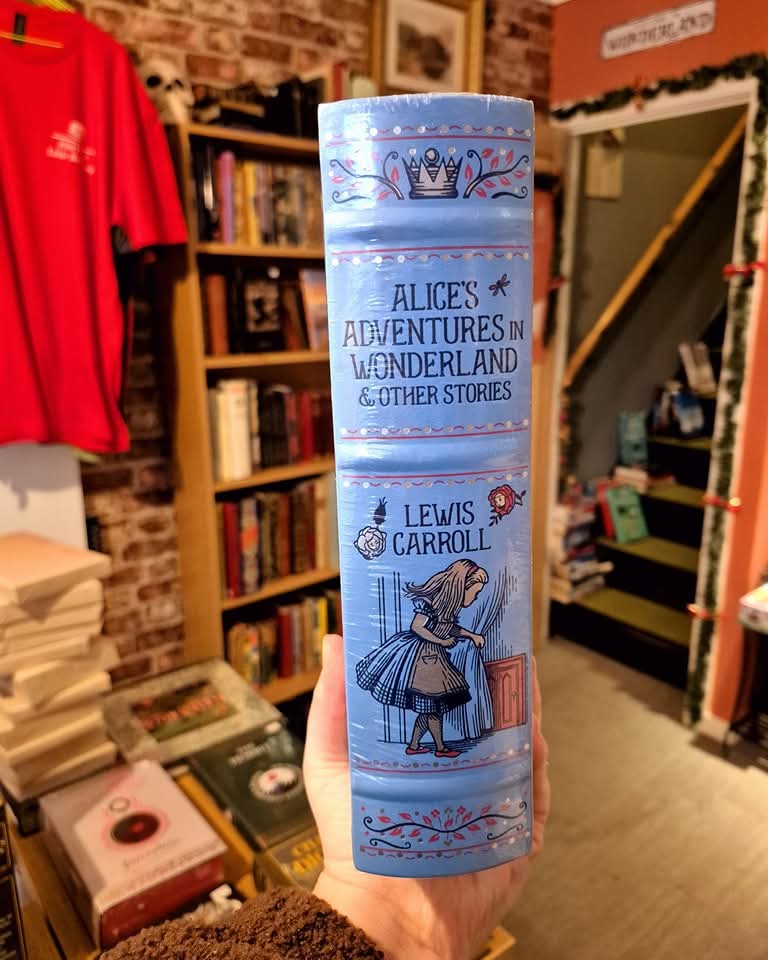 Alice's Adventures in Wonderland & Other Stories - Lewis Carroll (Barnes & Noble Leatherbound)