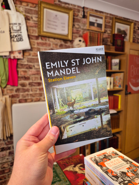 Station Eleven - Emily St John Mandel