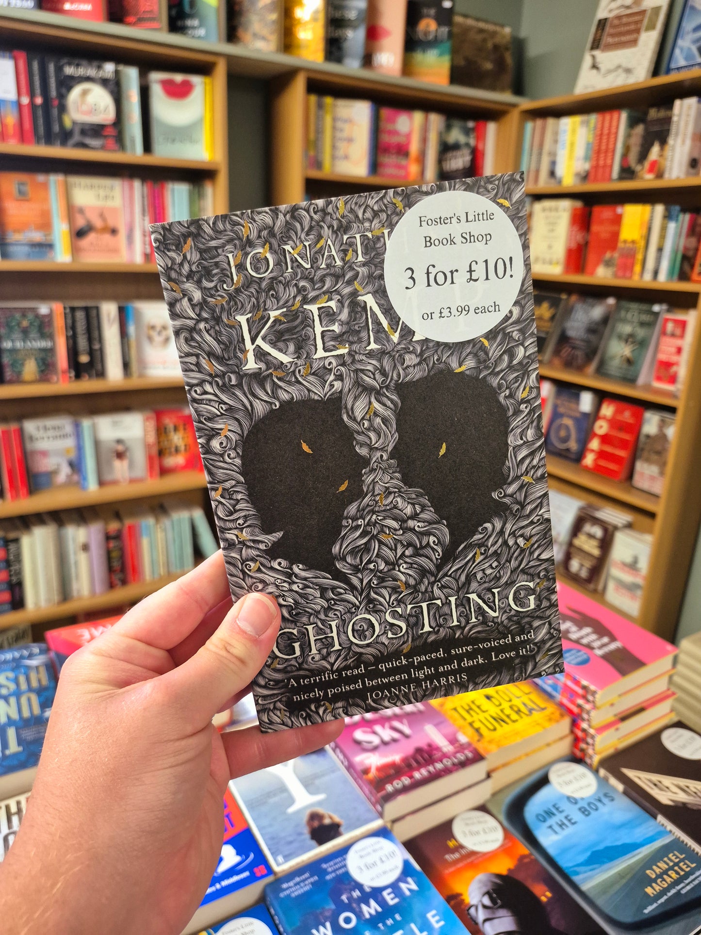 Ghosting - Jonathan Kemp