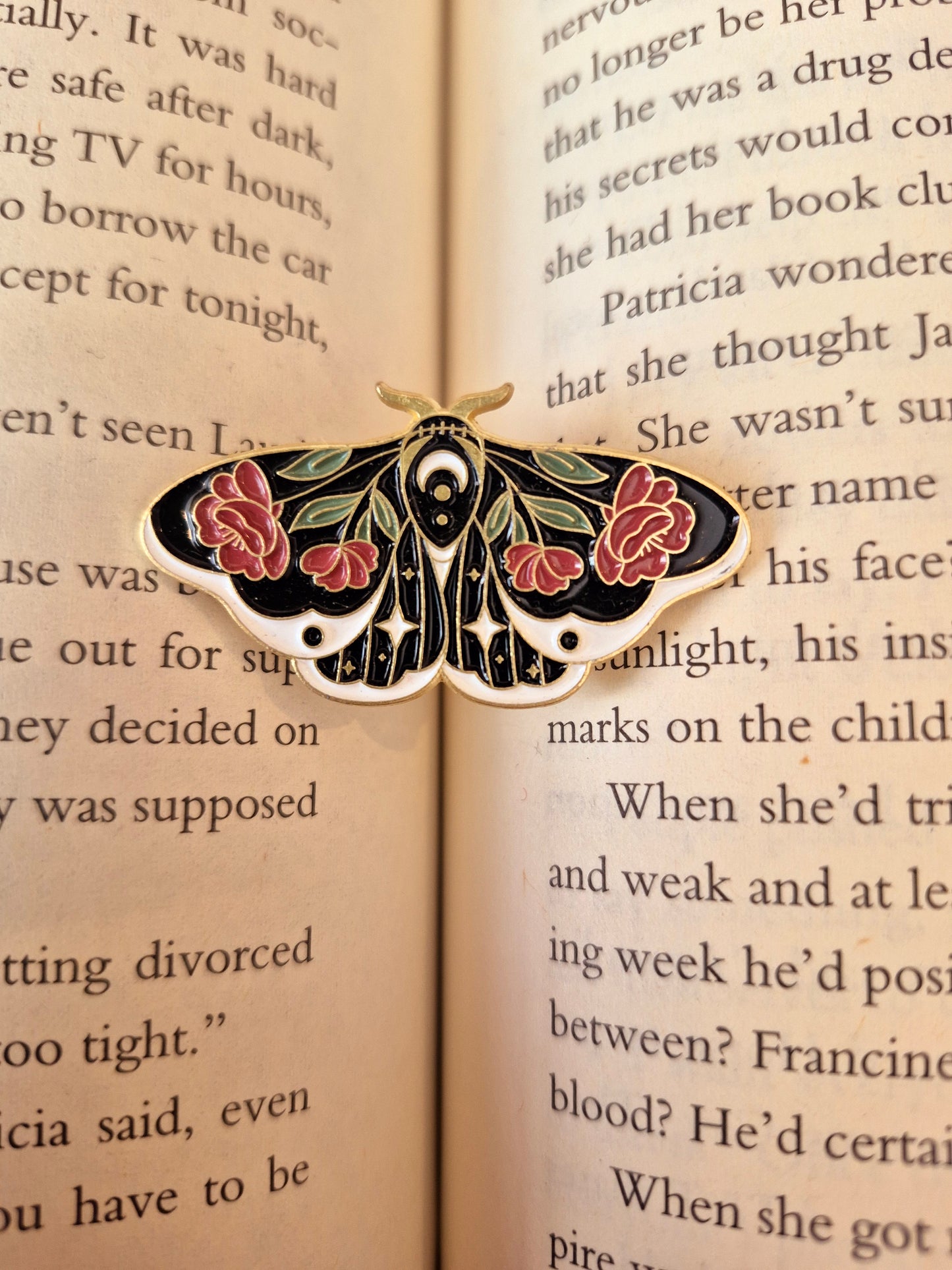 Bookish Pin Badges!