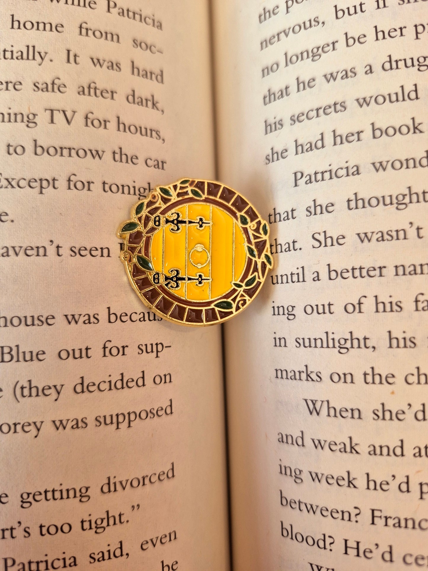 Bookish Pin Badges!