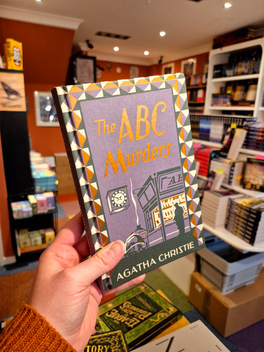The ABC Murders - Agatha Christie (Clothbound Edition)