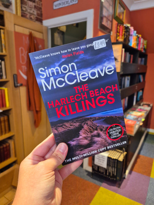 The Harlech Beach Killings - Simon McCleave