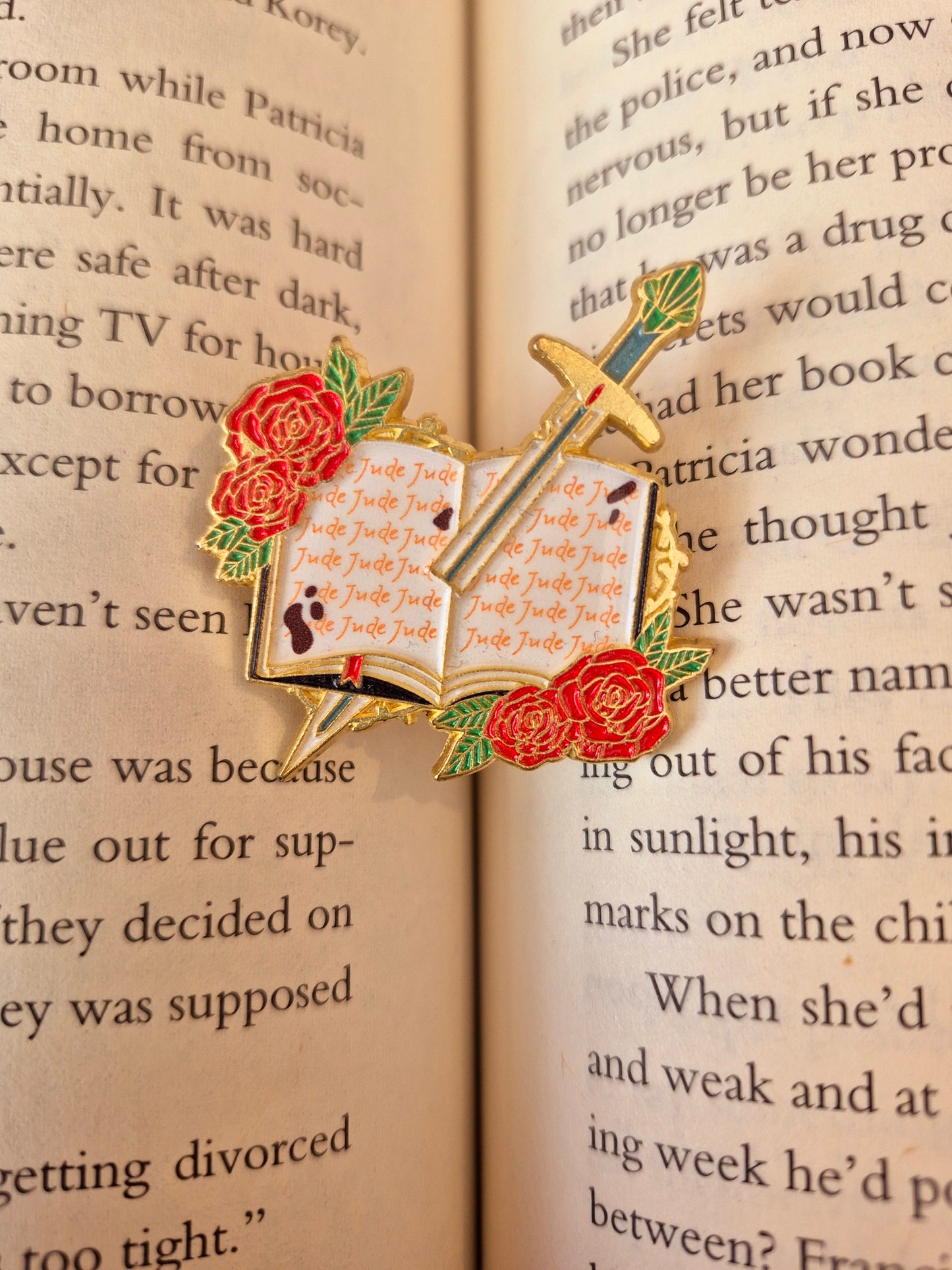 Bookish Pin Badges!