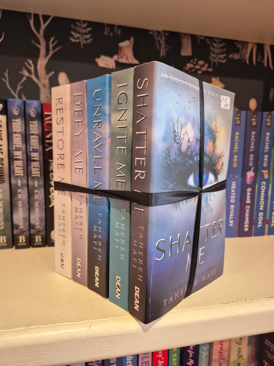 Shatter Me 5-Book Bundle