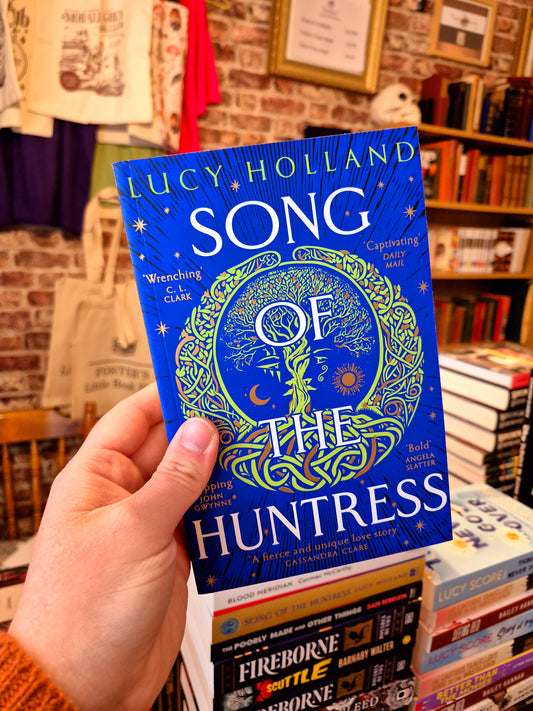 Song of the Huntress - Lucy Holland