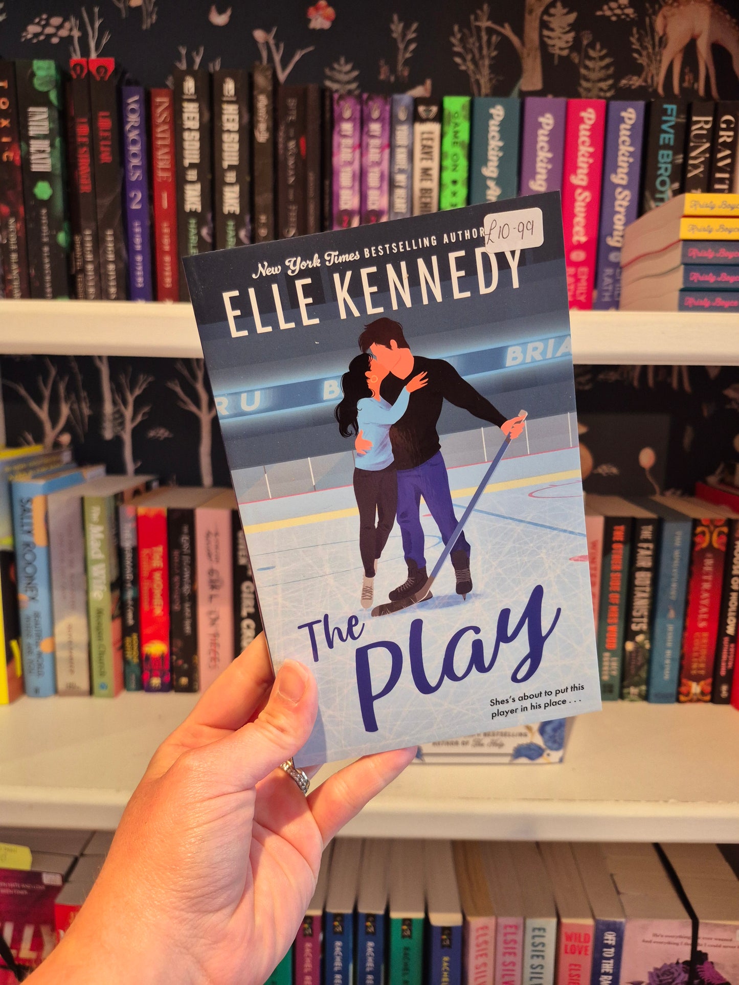 The Play - Elle Kennedy (Off Campus/Briar U Book 3)