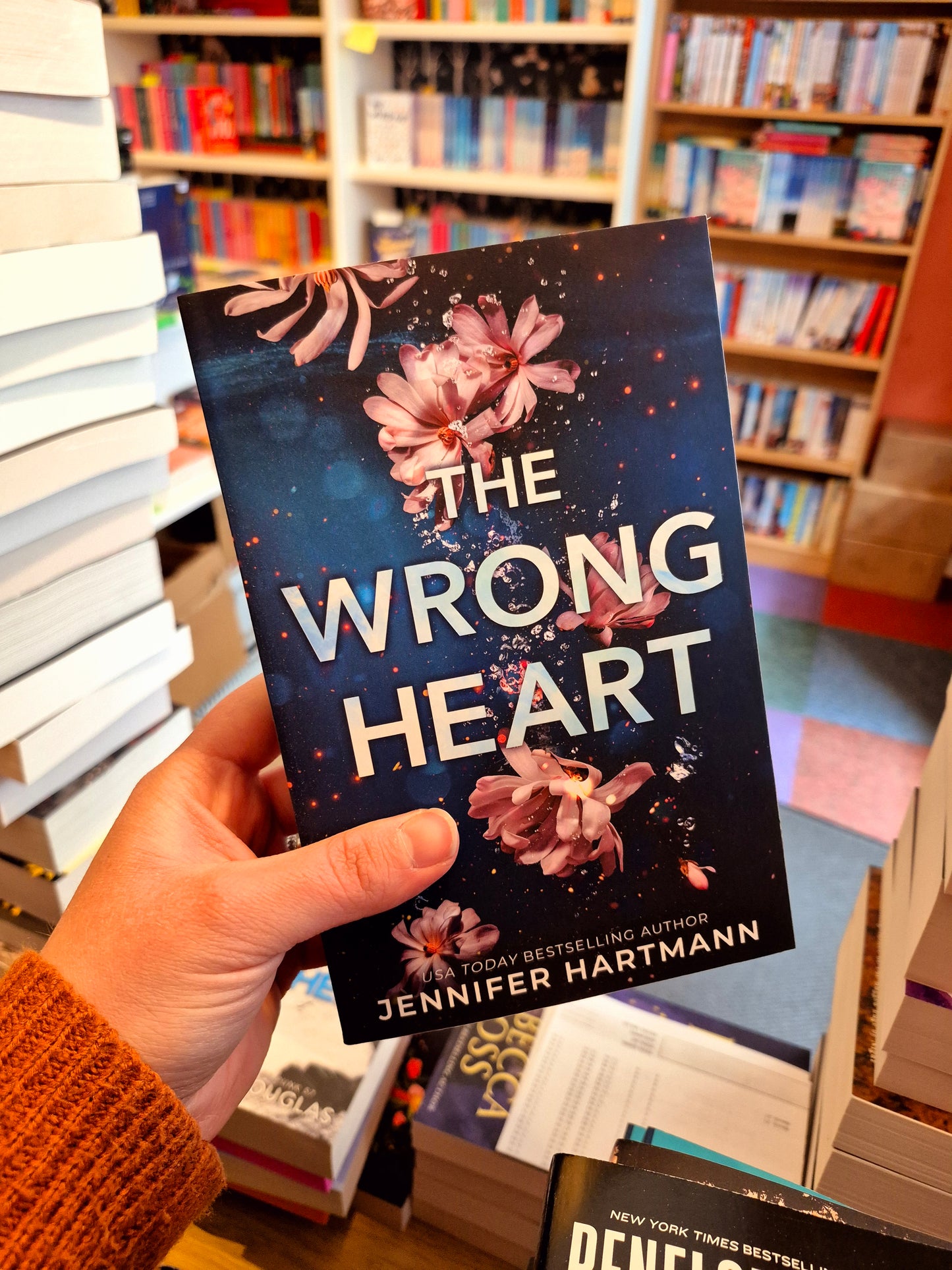 The Wrong Heart - Jennifer Hartmann