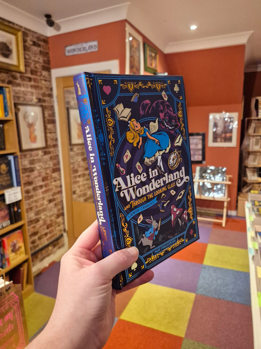 Alice in Wonderland & Through the Looking Glass - Lewis Carroll