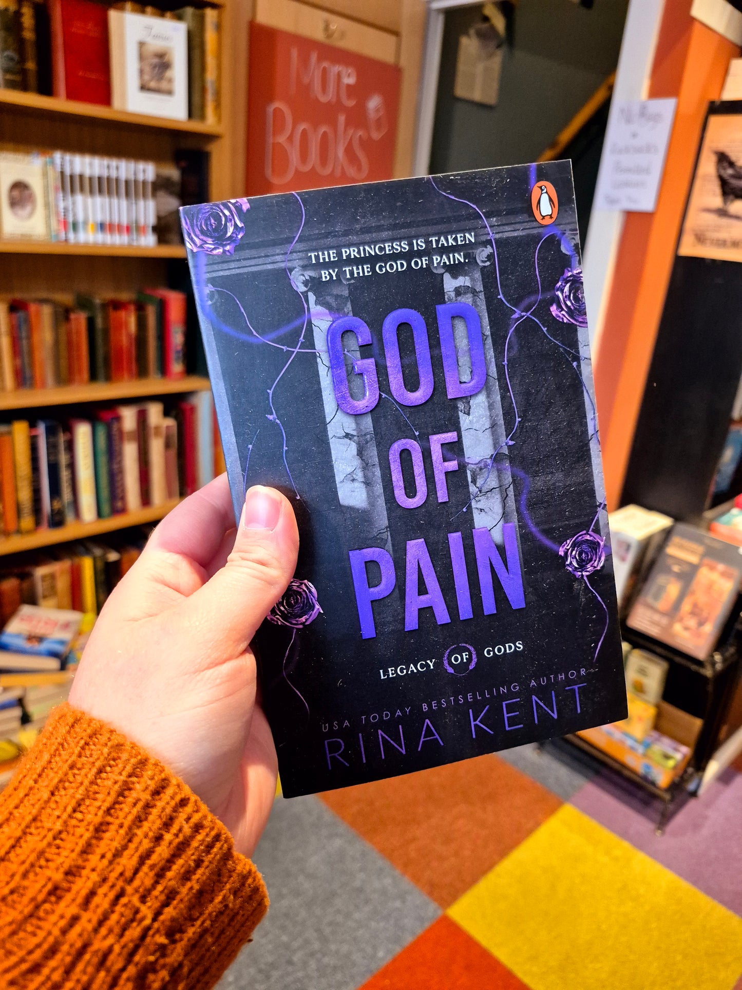 God of Pain - Rina Kent