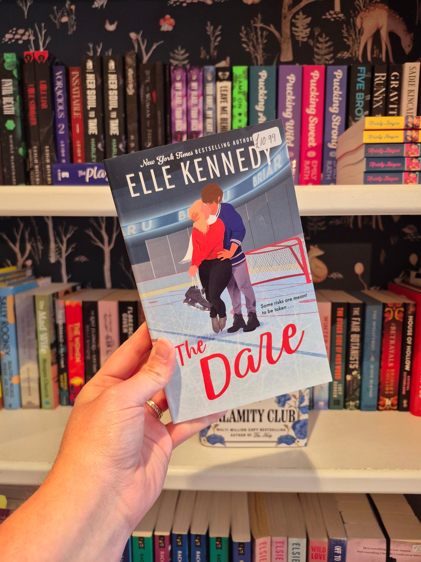 The Dare - Elle Kennedy (Off Campus/Briar U Book 4)