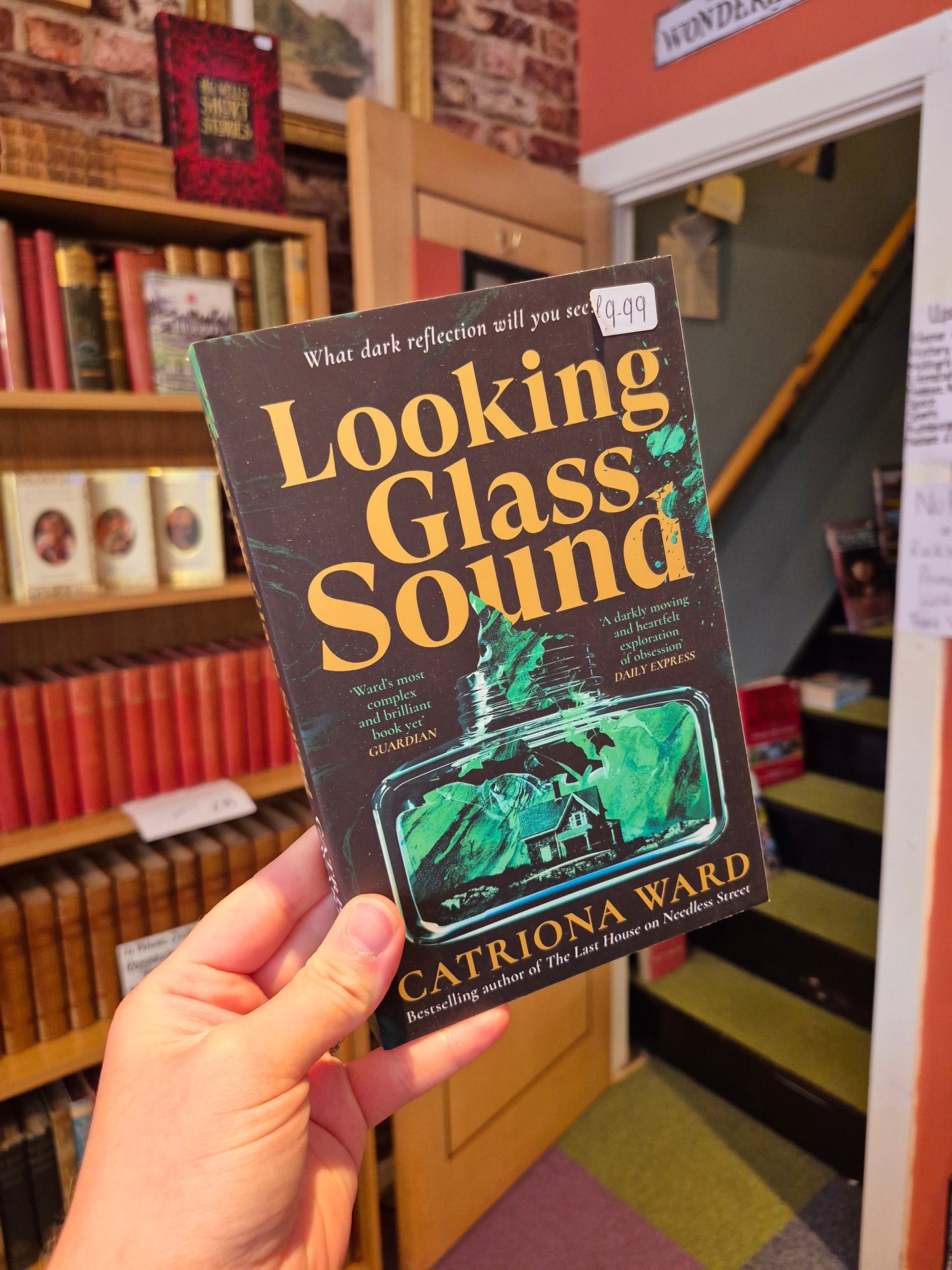 Looking Glass Sound - Catriona Ward