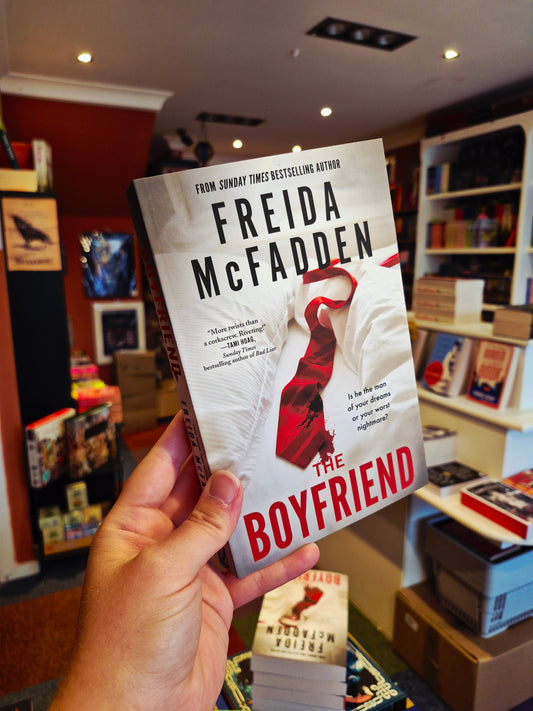 The Boyfriend - Freida McFadden