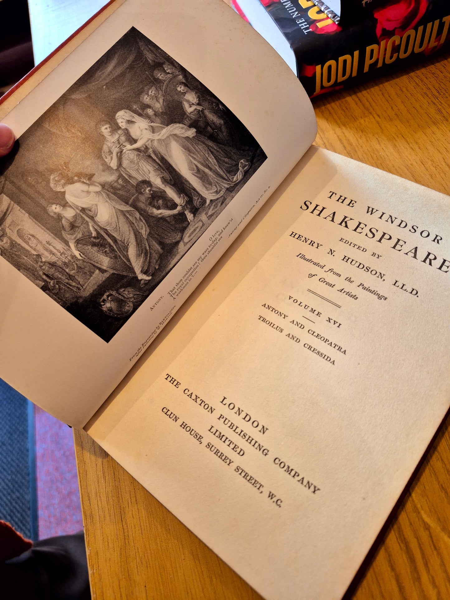 10 Volumes from the Windsor Shakespeare Collection (c.1903 Caxton Publishing Company Ltd.)
