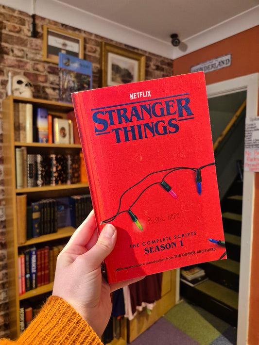Stranger Things The Complete Scripts: Season 1