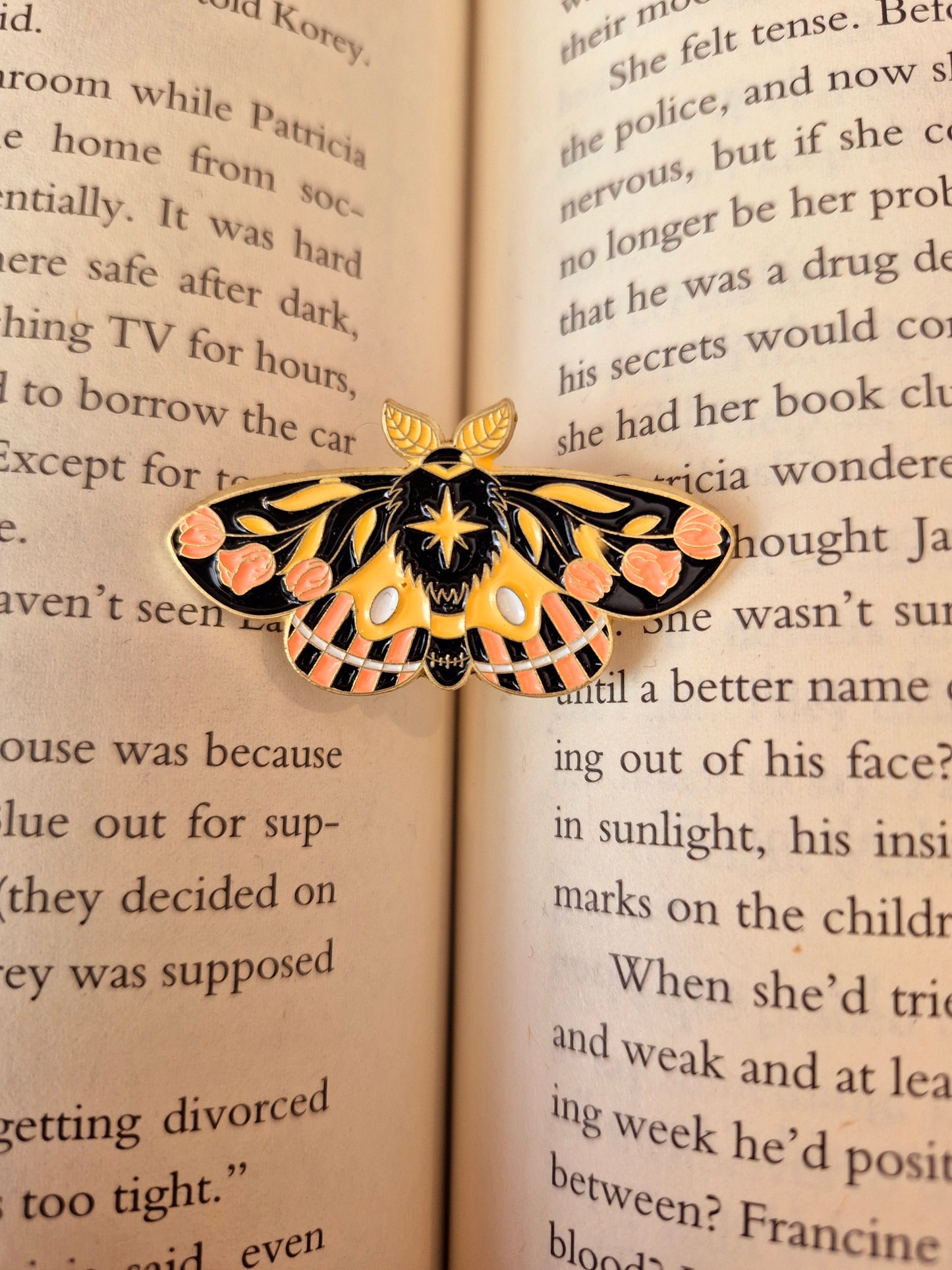 Bookish Pin Badges!