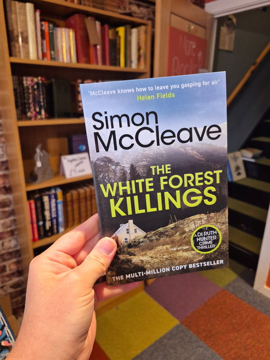 The White Forest Killings - Simon McCleave