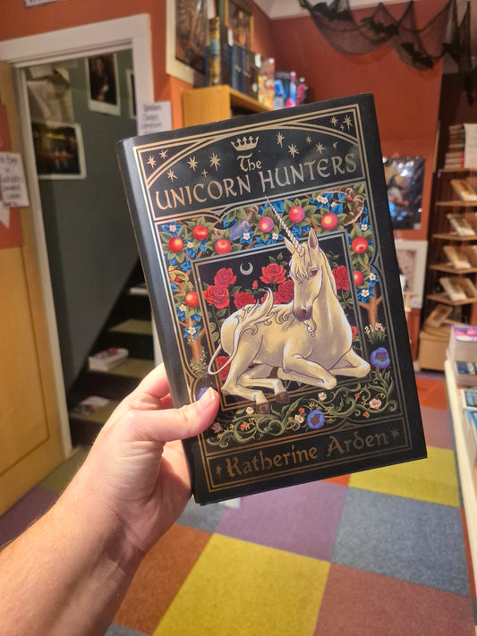 The Unicorn Hunters - Katherine Arden (Fairyloot Edition)