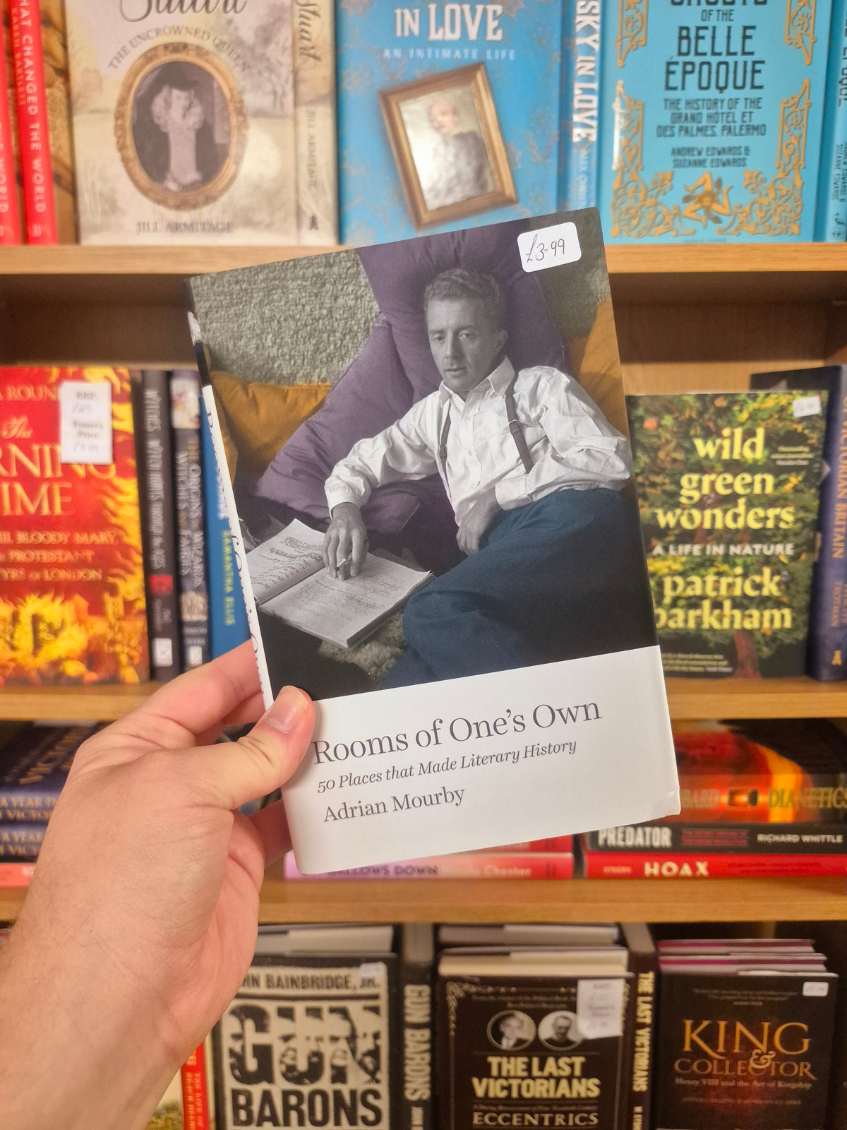 Rooms of One's Own: 50 Places that made Literary History - Adrian Mourby