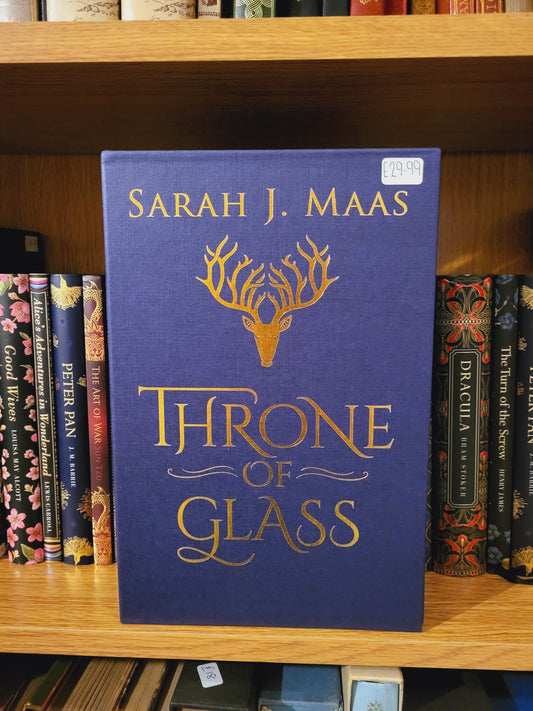 Throne of Glass - Sarah J Maas (Collector's Slipcase Edition)