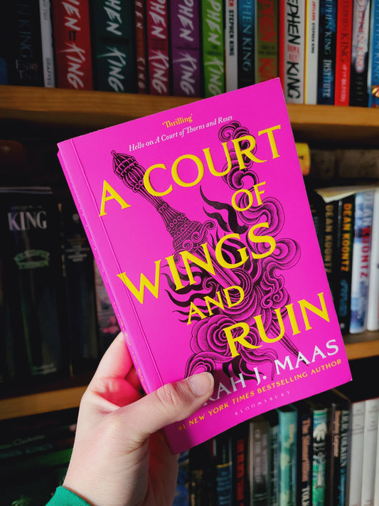 A Court of Wings and Ruin - Sarah J Maas