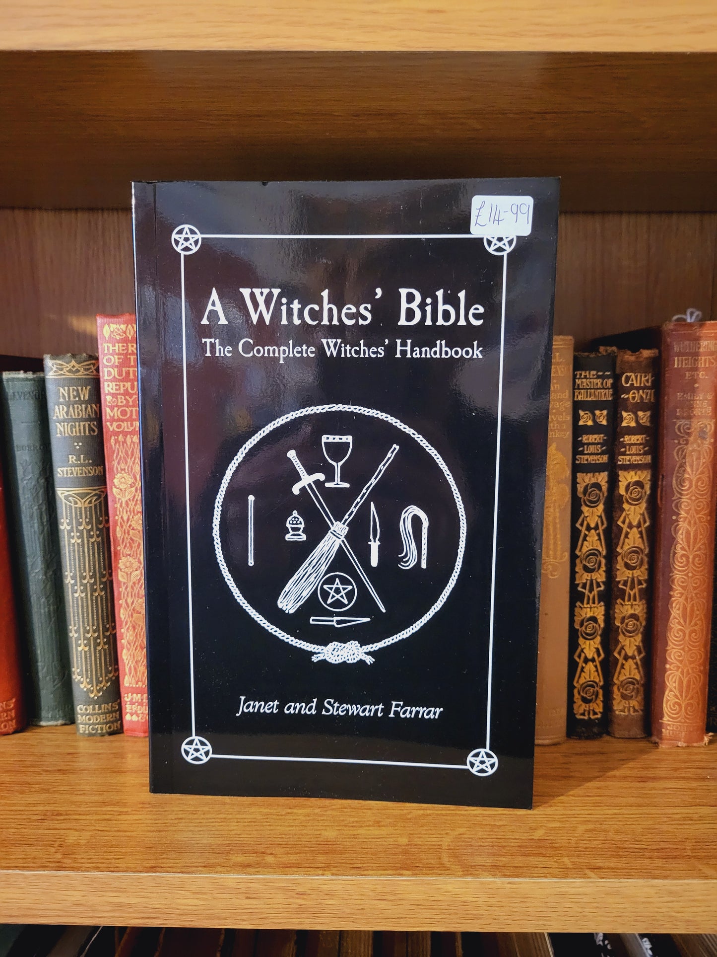 A Witches' Bible - Janet and Stewart Farrar