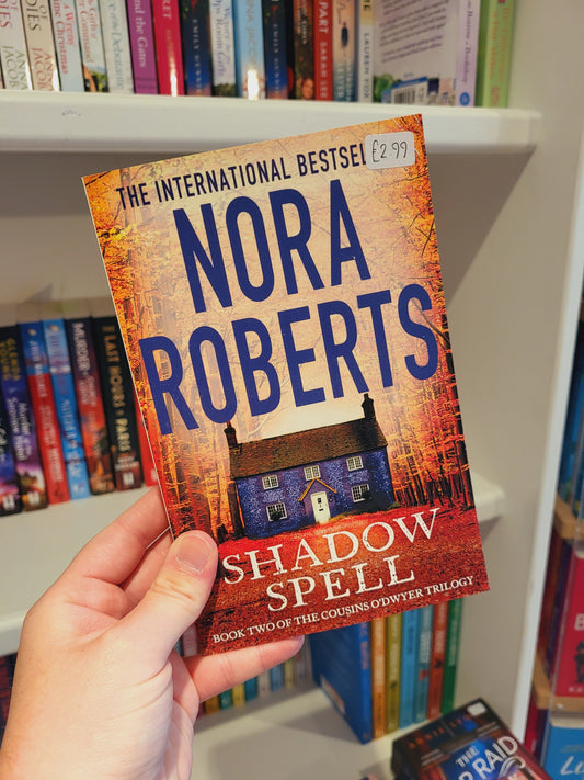 Shadow Spell - Nora Roberts