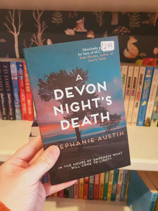 A Devon Night's Death - Stephanie Austin