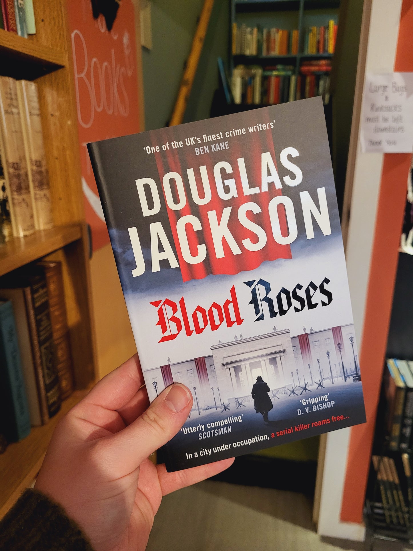 Blood Roses - Douglas Jackson