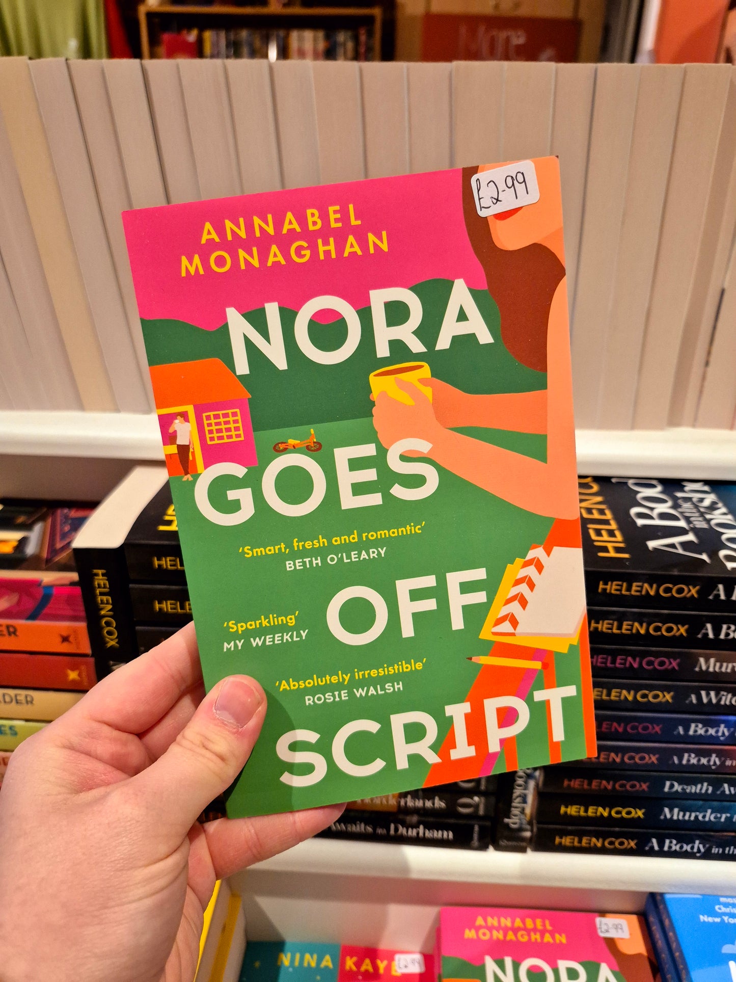 Nora Goes Off Script - Annabel Monaghan