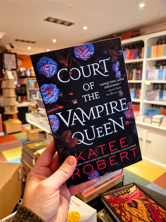 Court of the Vampire Queen - Katee Robert