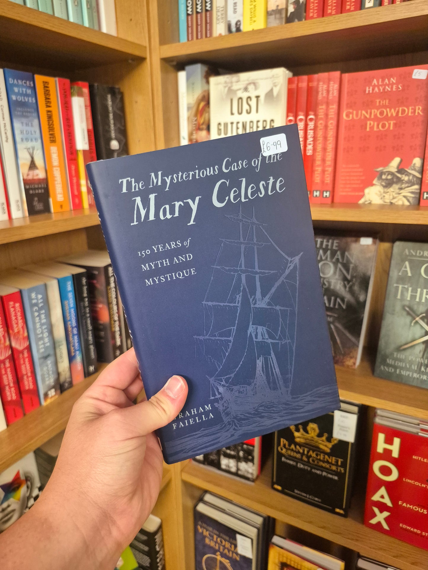 The Mysterious Case of the Mary Celeste - Graham Faiella