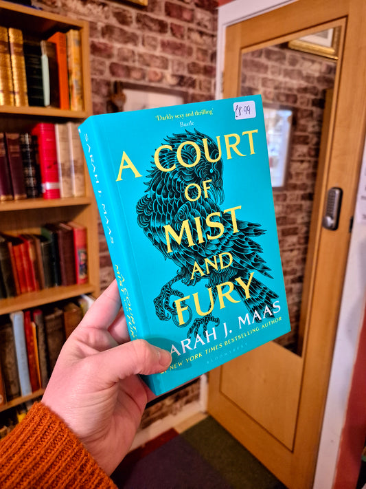 A Court of Mist & Fury - Sarah J Maas