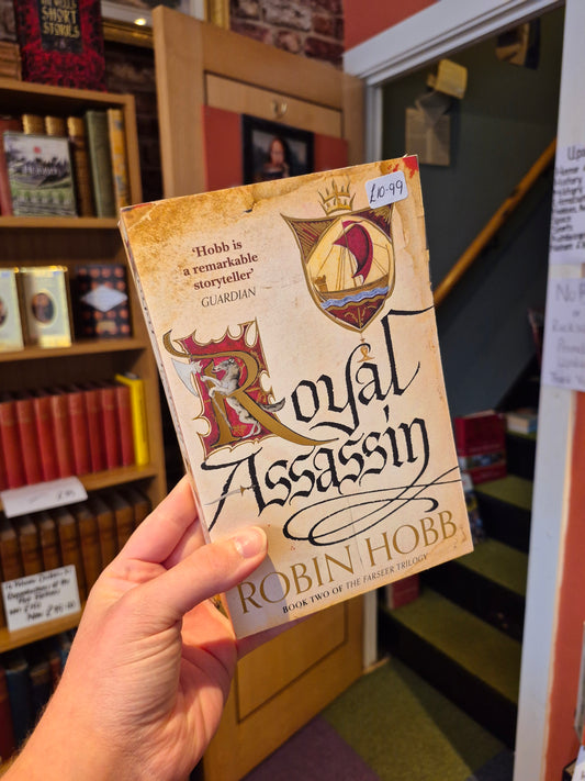 Royal Assassin - Robin Hobb (Farseer Book 2)
