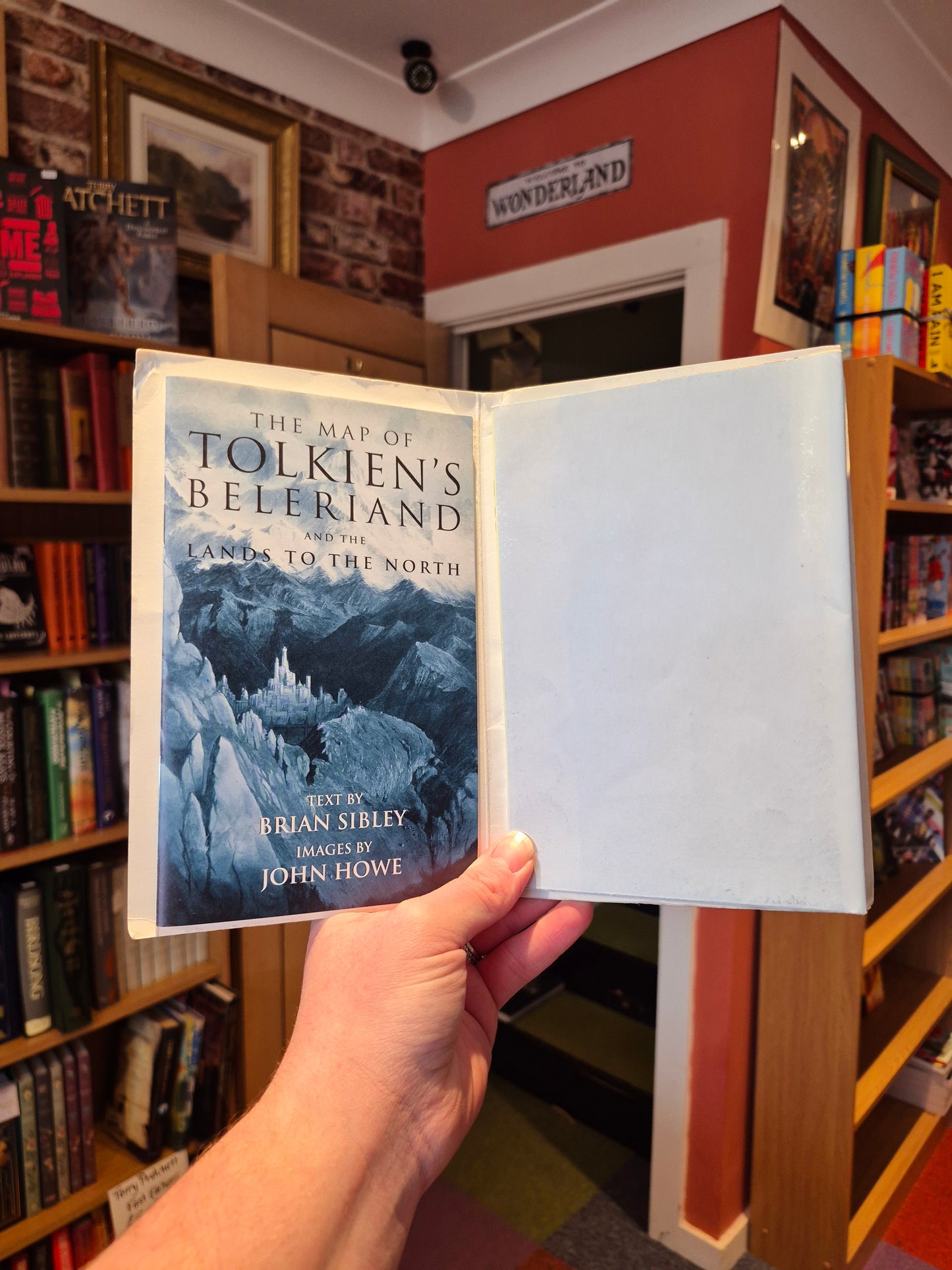 The Map of Tolkien's Beleriand and the Lands to the North - Brian Sibley & John Howe