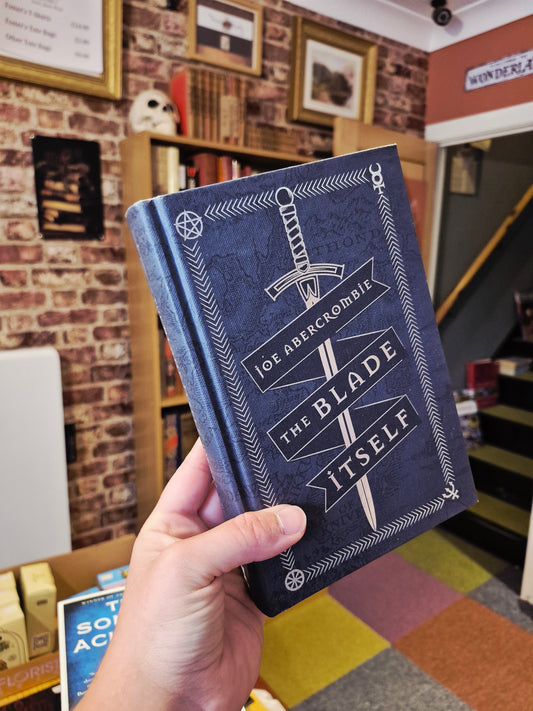 The Blade Itself - Joe Abercrombie (Collector's 10th Anniversary Limited Edition)