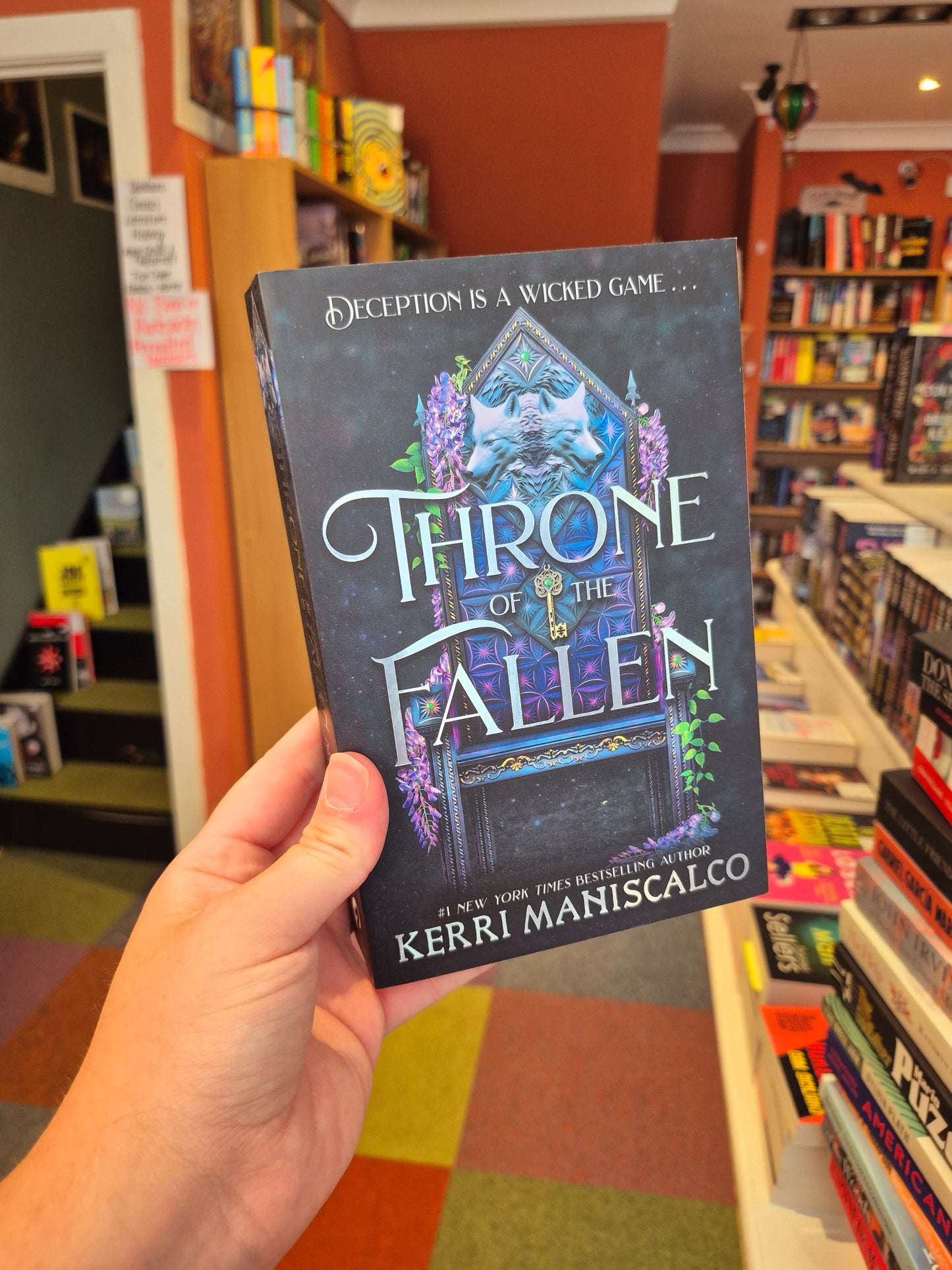 Throne of the Fallen - Kerri Maniscalo