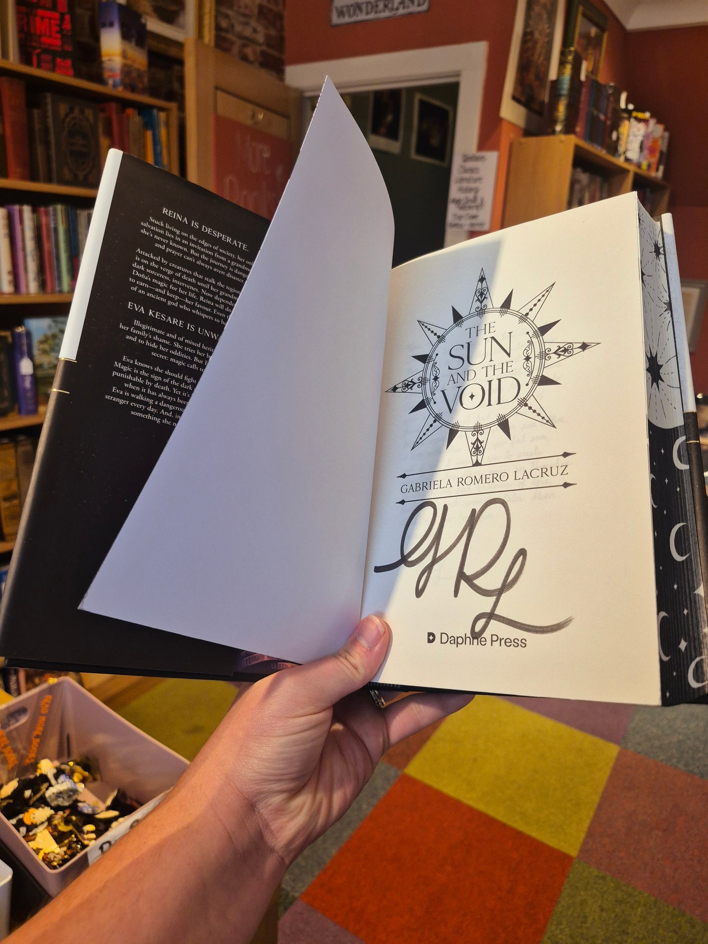 The Sun and the Void - Gabriela Romero Lacruz (Signed Illumicrate Edition)