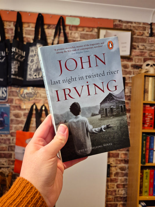 Last Night in Twisted River - John Irving