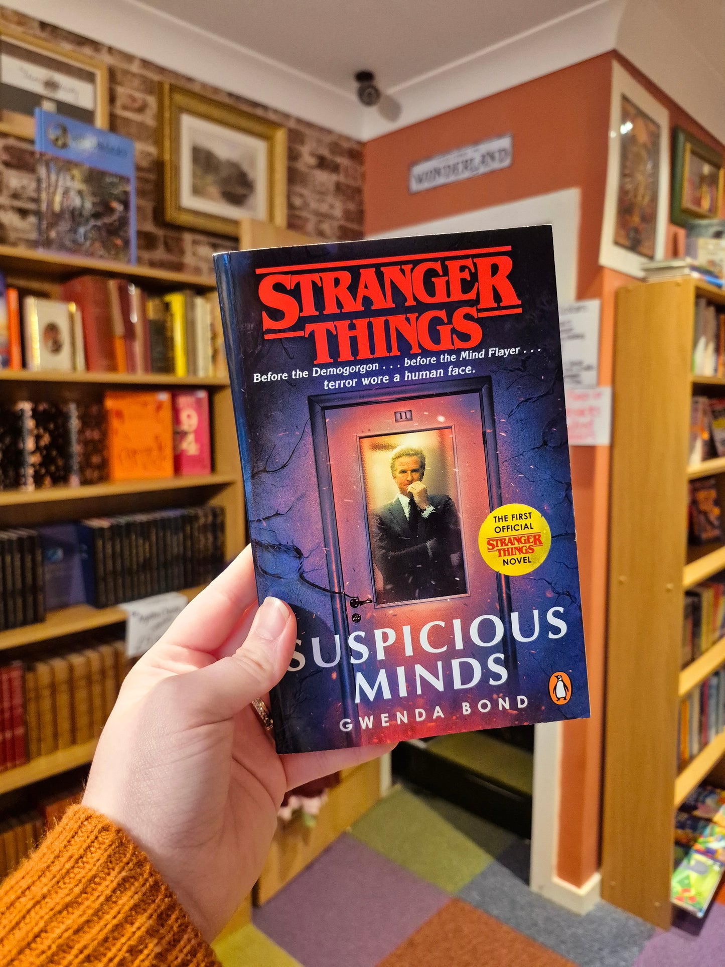 Stranger Things: Suspicious Minds